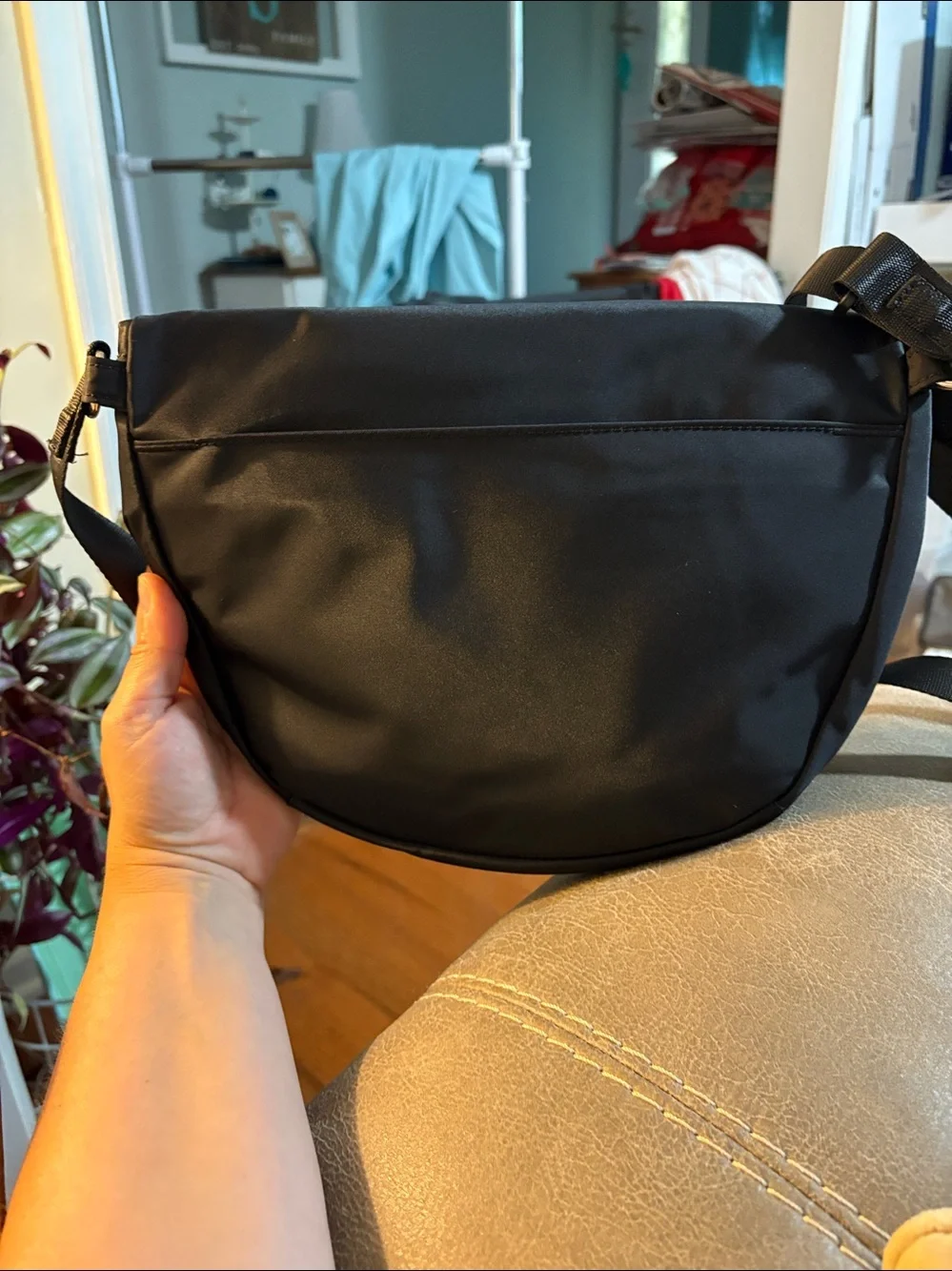 Lululemon All Night Festival Bag 5L - Black with Silver Hardware Excellent Cond